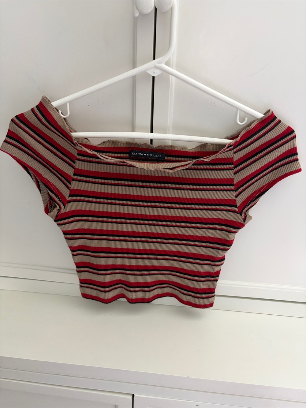 Brandy Melville Red, Tan & Black Striped Ribbed Cropped Top